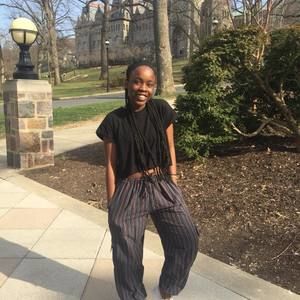 Meet your Posher, Aisha